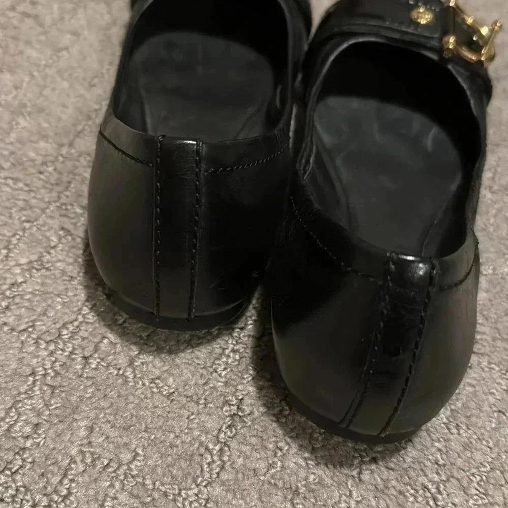 Tory Burch NOEL buckle black flats, size 6. EUC.